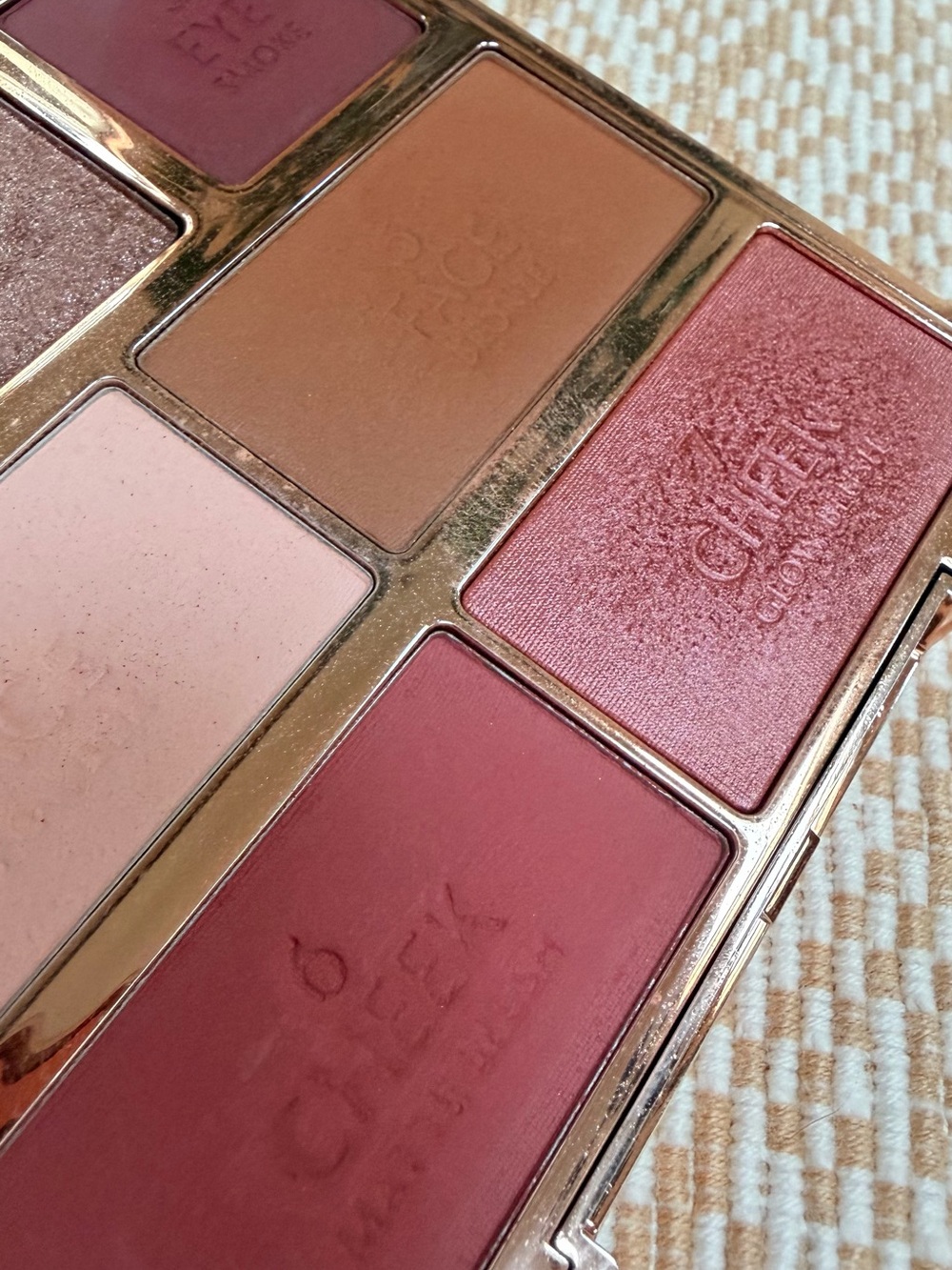 Charlotte Tilbury Hollywood Instant Look in a Palette. Bronzed Beauty.